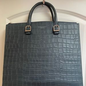 Aspinal of London England leather tote in excellent condition.